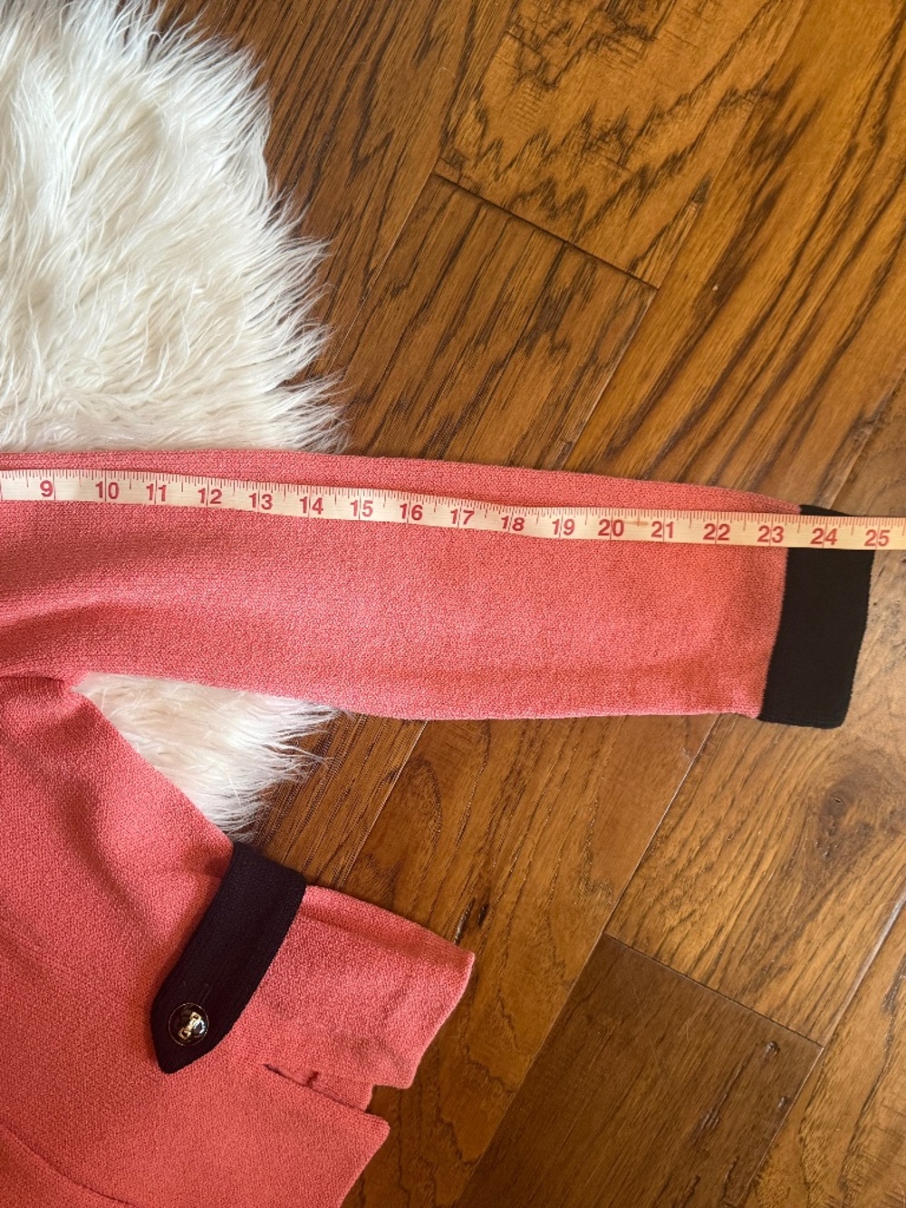 Sophisticated St. John Tailored Passion Pink & Black Blazer - Picture 7 of 8